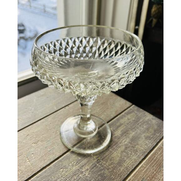 Indiana Glass Diamond Point Compote Vintage Pedestal Bowl Candy Dish - Picture 6 of 16